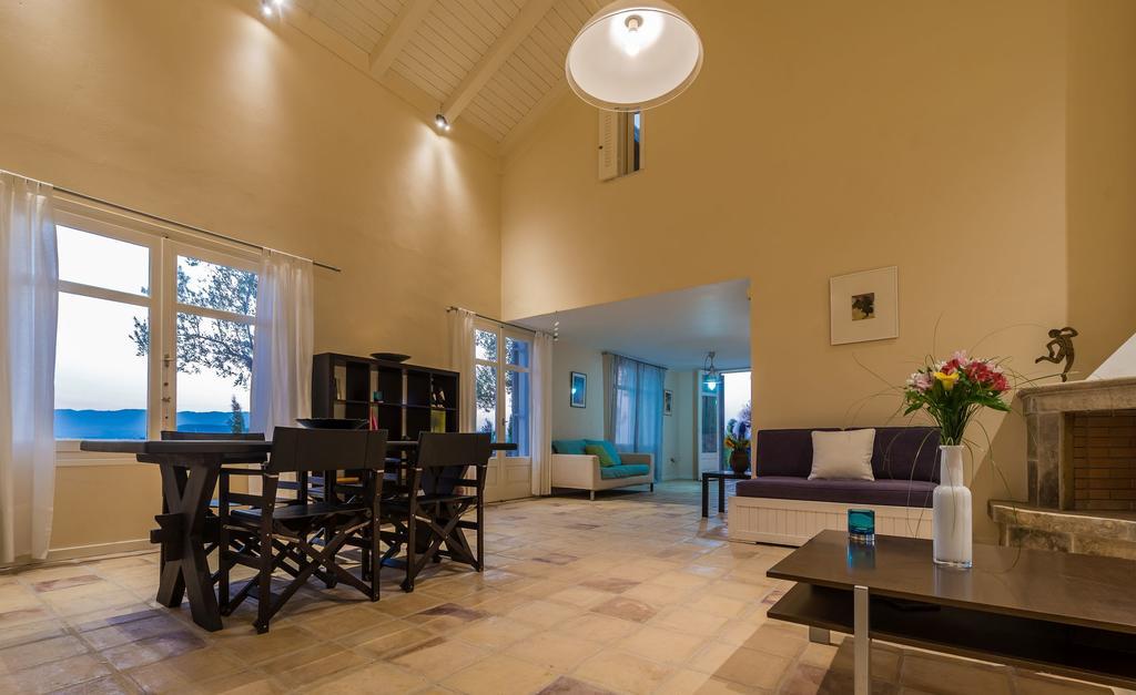 Villa Oliva, In A Serene Location & Private Pool, By Zantewize Akrotiri  エクステリア 写真