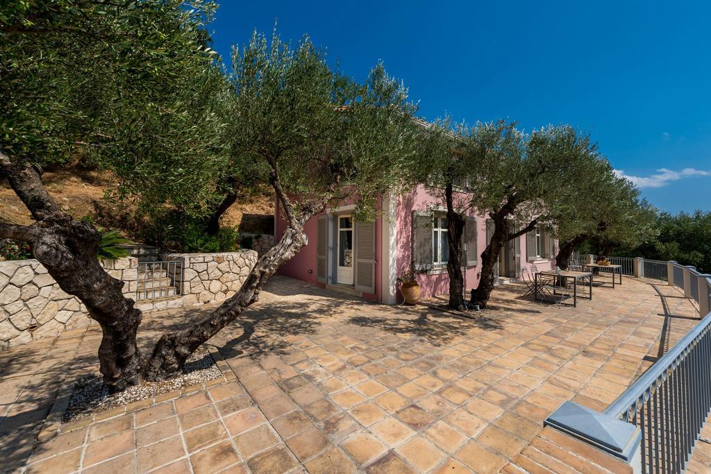 Villa Oliva, In A Serene Location & Private Pool, By Zantewize Akrotiri  エクステリア 写真