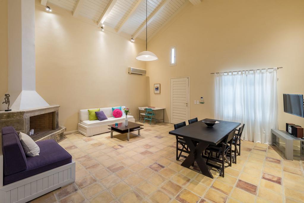 Villa Oliva, In A Serene Location & Private Pool, By Zantewize Akrotiri  エクステリア 写真